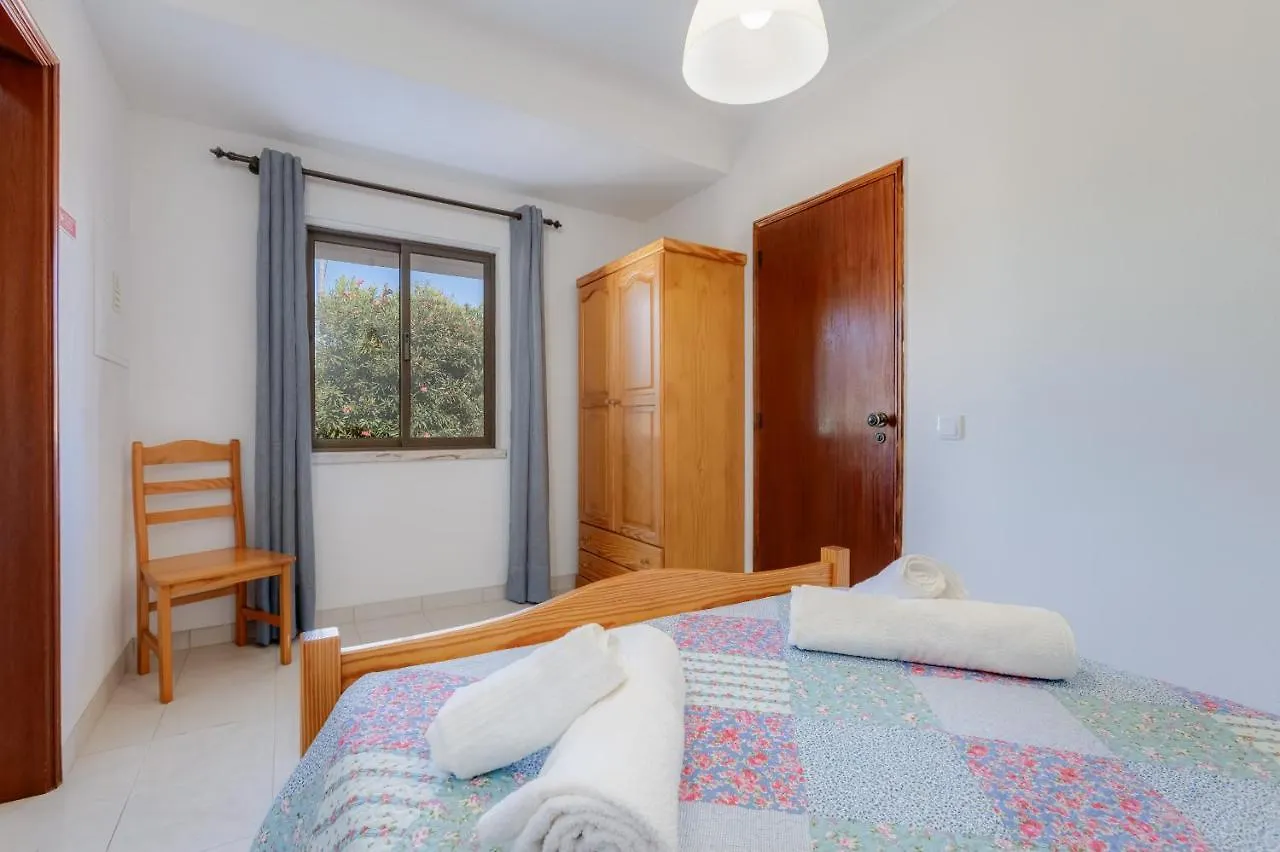 Casa Teresinha - V028 Villa Montinhos da Luz