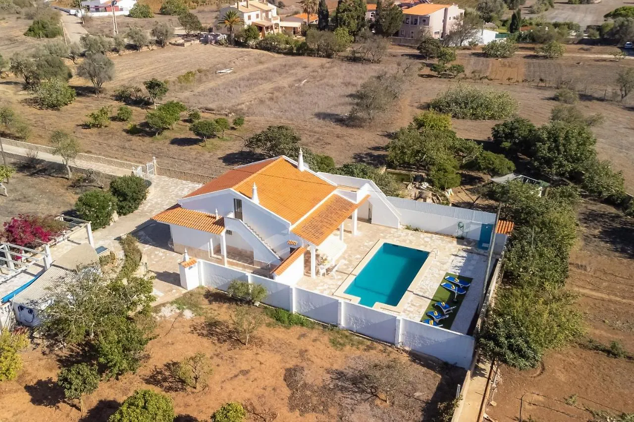 Casa Teresinha - V028 Villa Montinhos da Luz